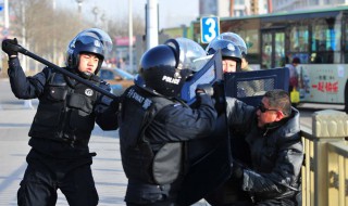 考取特警需要具备什么条件 考特警需要什么条件需要什么学历