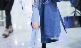 牛仔裤简单搭配技巧 牛仔裤简单搭配技巧图解