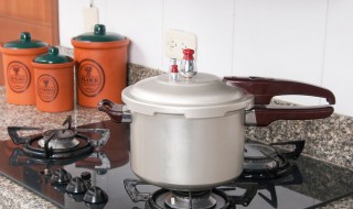 高压锅煮稀饭要多久(高压锅煮饭需要几分钟)