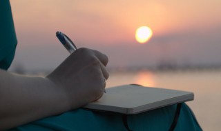 照拂与照顾有区别吗 照顾和照佛的区别