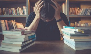 古诗望洞庭的意思 古诗望洞庭的意思全解