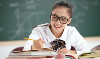 顷刻间的相近的词语是什么 顷刻间的相近的词语是什么词