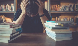 独钓寒江雪全诗的意思(独钓寒江雪全诗独的意思)