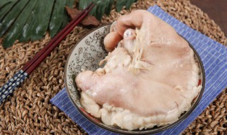 猪肚鸡的配料（猪肚鸡配料药材）