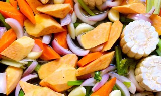 龙利鱼焖锅的做法(龙利鱼焖锅的做法窍门)