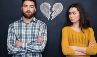 渐行渐远的唯美句子（渐行渐远的唯美句子有哪些）