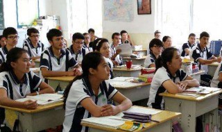 关于父母的爱的作文（写一篇关于父母的爱的作文）