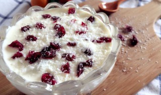 蔓越莓木瓜酸奶杯的做法 蔓越莓酸奶糕的做法