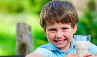 小班温馨提示语秋季 小班温馨提示秋季简短