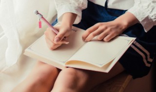 关于颜色的成语好句（关于颜色的成语和句子）