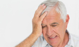 白头发是缺什么营养（女生突然长白头发是缺什么营养）