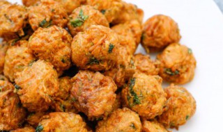 北方炸猪肉丸做法和配方 北方猪肉丸怎么炸好吃