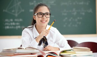 含光的诗句（含光的诗句有哪些）