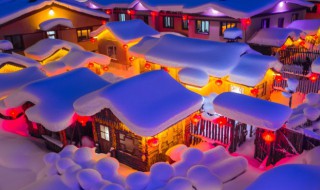 形容大雪的句子（形容大雪的句子有哪些）