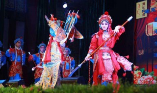 粉墨登场意思是什么（粉墨登场意思是什么意思）