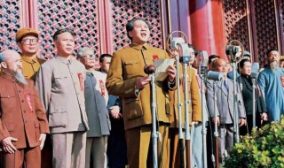 电影开国大典观后感（电影开国大典观后感800字）