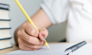 描写齐天大圣霸气的句子（描写齐天大圣霸气的句子有哪些）