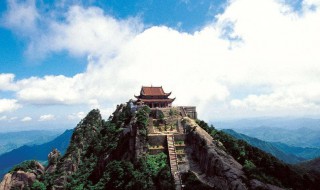 不属于中国四大佛山的是什么山（不属于中国四大佛山的是什么山脉）