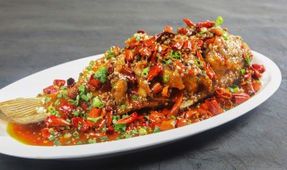 最简单炖鱼的方法（简单好吃的炖鱼方法）