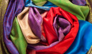 什么是真丝弹力缎(什么是真丝弹力缎面面料)