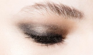 怎么画眼影（怎么画眼影 初学者淡妆）