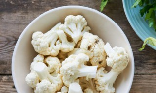 铁板菜花的做法和配方（铁板菜花的做法和配方图片）