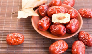 红枣泡水喝怎么泡（红枣泡水喝怎么泡好）