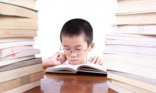 牤的读音（䟿的读音）