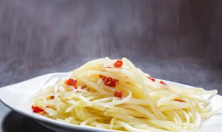 土豆怎么炒好吃又简单（土豆怎么炒好吃又简单的做法）