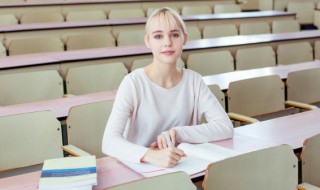 衣字旁一个韦是什么字 衣字旁一个韦是啥字