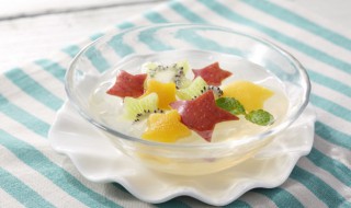 如何制作果冻杯(自制果冻杯)