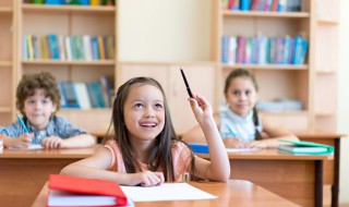 光阴似箭岁月如梭是什么成语 光阴似箭岁月如梭属于什么经典语句