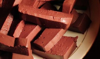 牛血的功效与作用禁忌 牛血的功效与作用禁忌症