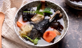 药膳鸡汤的家常做法（药膳鸡汤的家常做法大全）