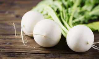 白萝卜汤的家常做法（羊肉炖白萝卜汤的家常做法）