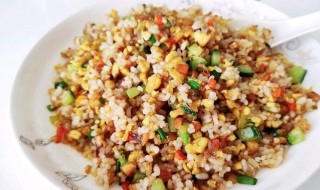 炒米锅巴饭的家常做法 炒米锅巴有什么功效