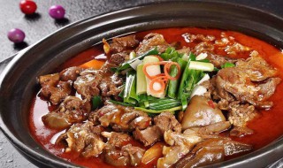 炖羊肉火锅的家常做法 炖羊肉火锅的家常做法视频