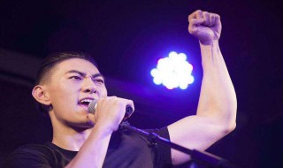 加油的英文怎么写（努力加油的英文怎么写）