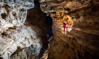 十二背后是什么意思 十二背后自助游攻略