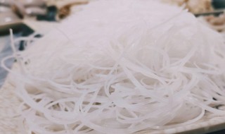 粉丝炒鸡蛋的家常做法（粉丝炒鸡蛋的家常做法视频）