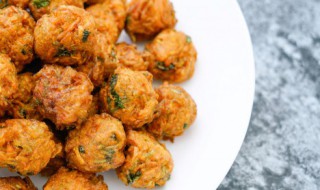 炸肉丸子的做法和配方（家常炸肉丸子的做法和配方）