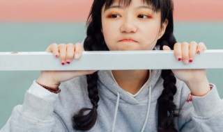 驱赶的近义词（驱赶的近义词是什么 标准答案）