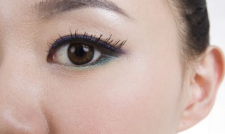 怎样画眼影（新手怎样画眼影）