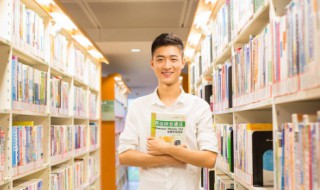 日立什么字（旁边一个火右边一个日立什么字）