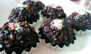 黑米蒸糕的做法和配方（黑米蒸糕的做法和配方大全）