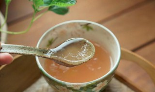 茯苓粉不溶于水怎么吃（茯苓粉不溶于水怎么吃 贴吧）