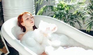 冬天每天洗澡好吗（冬天每天洗澡吗?）