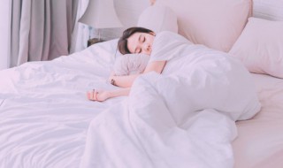 女人梦见磕头下跪拜神（女人梦见磕头下跪拜菩萨）