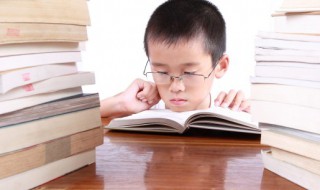 慷慨陈词的意思（慷慨陈词的意思是啥）