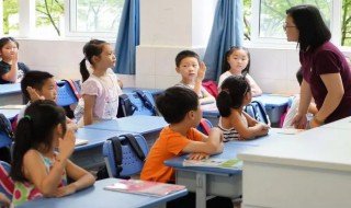 草船借箭的主人公是谁（草船借箭的主人公是谁的 答案）